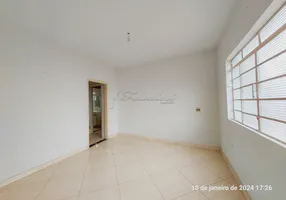 Foto 1 de Casa com 2 Quartos para alugar, 82m² em Vila Nova, Itapetininga