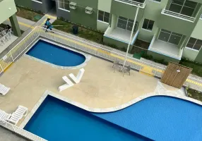 Foto 1 de Apartamento com 2 Quartos para alugar, 53m² em Rio Doce, Olinda