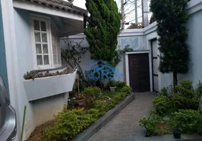 Foto 1 de Casa de Condomínio com 4 Quartos à venda, 350m² em Centro, Carapicuíba