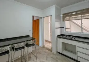 Foto 1 de Sobrado com 3 Quartos para alugar, 114m² em Vila Pires, Santo André