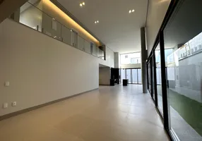 Foto 1 de Casa de Condomínio com 5 Quartos à venda, 332m² em Jardins Atenas, Goiânia