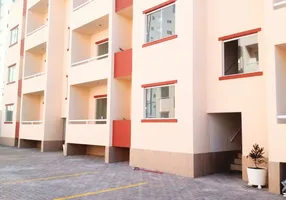 Foto 1 de Apartamento com 2 Quartos para alugar, 82m² em Buraquinho, Lauro de Freitas