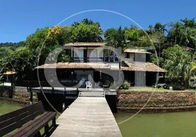 Foto 1 de Casa com 5 Quartos à venda, 186m² em Marinas, Angra dos Reis