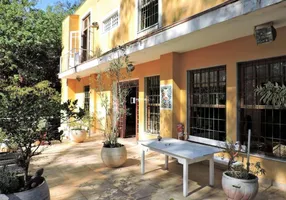 Foto 1 de Casa com 2 Quartos à venda, 416m² em Moinho Velho, Embu das Artes
