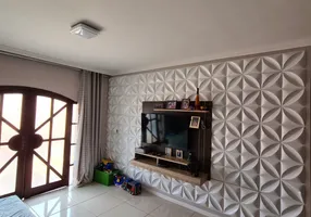 Foto 1 de Casa com 3 Quartos à venda, 270m² em Riacho Fundo I, Brasília