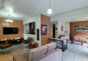 Foto 1 de Casa com 3 Quartos para alugar, 215m² em Jaguaribe, João Pessoa