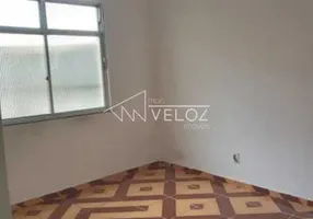 Foto 1 de Apartamento com 2 Quartos à venda, 49m² em Centro, Rio de Janeiro
