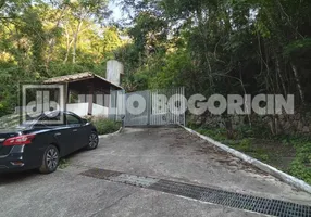 Foto 1 de Lote/Terreno à venda, 2000m² em Vila Progresso, Niterói