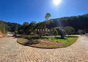 Foto 1 de Lote/Terreno à venda, 322m² em Prata, Teresópolis