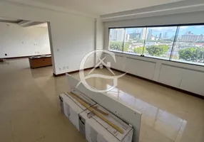 Foto 1 de Apartamento com 4 Quartos para venda ou aluguel, 290m² em Petrópolis, Natal
