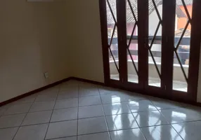 Foto 1 de Casa de Condomínio com 2 Quartos à venda, 73m² em Granja dos Cavaleiros, Macaé