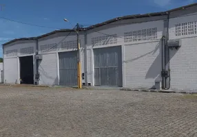 Foto 1 de Galpão/Depósito/Armazém para alugar, 600m² em Cascalheira, Camaçari