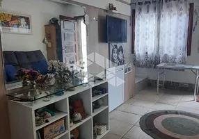 Foto 1 de Casa com 2 Quartos à venda, 104m² em Vila Silveira Martins, Cachoeirinha