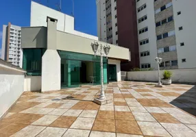 Foto 1 de Apartamento com 3 Quartos para alugar, 200m² em Vila Bastos, Santo André