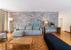 Foto 1 de Casa com 3 Quartos à venda, 709m² em Pinheiros, São Paulo