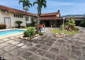 Foto 1 de Casa com 4 Quartos à venda, 319m² em Piratininga, Niterói