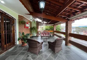 Foto 1 de Casa com 3 Quartos à venda, 332m² em Vila Galvão, Guarulhos