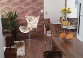 Foto 1 de Apartamento com 2 Quartos à venda, 55m² em Centro, Pelotas