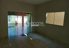 Foto 1 de Casa com 3 Quartos à venda, 186m² em Jardim das Palmeiras, Uberlândia