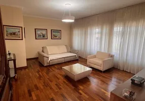 Foto 1 de Casa com 3 Quartos à venda, 280m² em Jardim Avelino, São Paulo