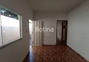 Foto 1 de Casa de Condomínio com 2 Quartos à venda, 254m² em Marta Helena, Uberlândia