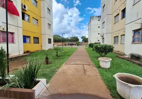 Foto 1 de Apartamento com 2 Quartos à venda, 44m² em Loteamento Lago Sul Taquaralto, Palmas