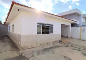 Foto 1 de Casa com 3 Quartos à venda, 173m² em Jardim Vila Boa, Goiânia