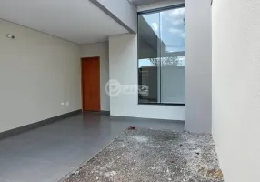Foto 1 de Casa com 3 Quartos à venda, 150m² em Columbia, Londrina