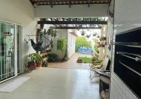 Foto 1 de Casa com 3 Quartos à venda, 201m² em Santa Marta, Cuiabá