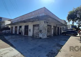 Foto 1 de Lote/Terreno à venda, 307m² em Medianeira, Porto Alegre
