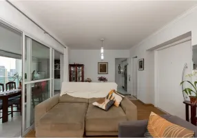 Foto 1 de Apartamento com 3 Quartos à venda, 107m² em Vila Lucia Elvira, São Paulo