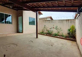 Foto 1 de Casa com 2 Quartos à venda, 120m² em Chácaras Maria Antonieta, Mário Campos