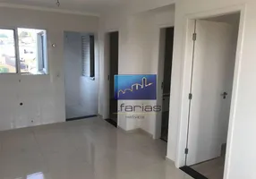 Foto 1 de Apartamento com 2 Quartos para alugar, 35m² em Vila Nhocune, São Paulo