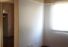 Foto 1 de Apartamento com 2 Quartos à venda, 50m² em Vila Cardia, Bauru