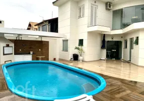 Foto 1 de Casa com 4 Quartos à venda, 312m² em Marechal Rondon, Canoas