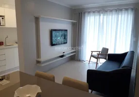 Foto 1 de Apartamento com 2 Quartos para alugar, 80m² em Bombas, Bombinhas