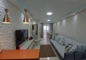 Foto 1 de Apartamento com 2 Quartos à venda, 65m² em Canto do Forte, Praia Grande