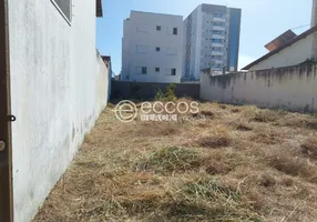 Foto 1 de Lote/Terreno à venda, 360m² em Santa Mônica, Uberlândia