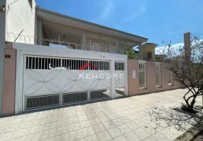 Foto 1 de Sobrado com 6 Quartos à venda, 500m² em Jardim Tropical, Marília