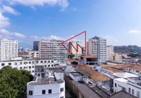 Foto 1 de Apartamento com 1 Quarto à venda, 52m² em Centro, Rio de Janeiro