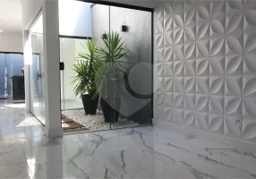 Foto 1 de Casa de Condomínio com 3 Quartos à venda, 100m² em Residencial Lago dos Ipes, Itapetininga