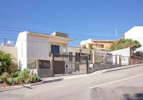 Foto 1 de Casa com 4 Quartos à venda, 252m² em Coqueiros, Florianópolis