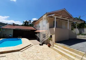 Foto 1 de Casa com 5 Quartos à venda, 260m² em Boa Vista, Blumenau