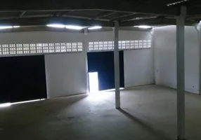 Foto 1 de Lote/Terreno à venda, 250m² em Cascalheira, Camaçari