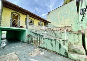 Foto 1 de Casa com 3 Quartos à venda, 181m² em Universitário, Belo Horizonte
