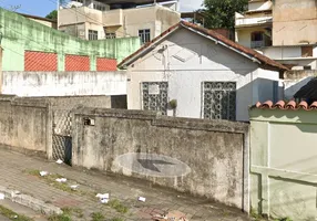 Foto 1 de Casa com 2 Quartos à venda, 200m² em Centro, Nilópolis