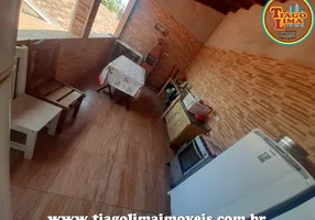 Foto 1 de Casa com 2 Quartos para alugar, 65m² em Aruan, Caraguatatuba