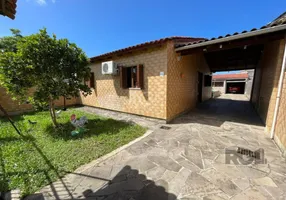 Foto 1 de Casa com 2 Quartos à venda, 117m² em Ponta Grossa, Porto Alegre