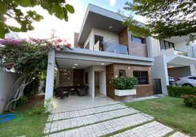 Foto 1 de Casa de Condomínio com 4 Quartos à venda, 195m² em Urucunema, Eusébio