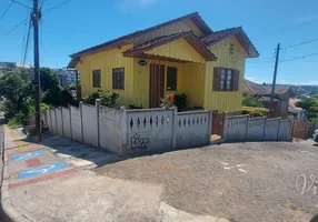 Foto 1 de Casa com 3 Quartos à venda, 363m² em Olarias, Ponta Grossa